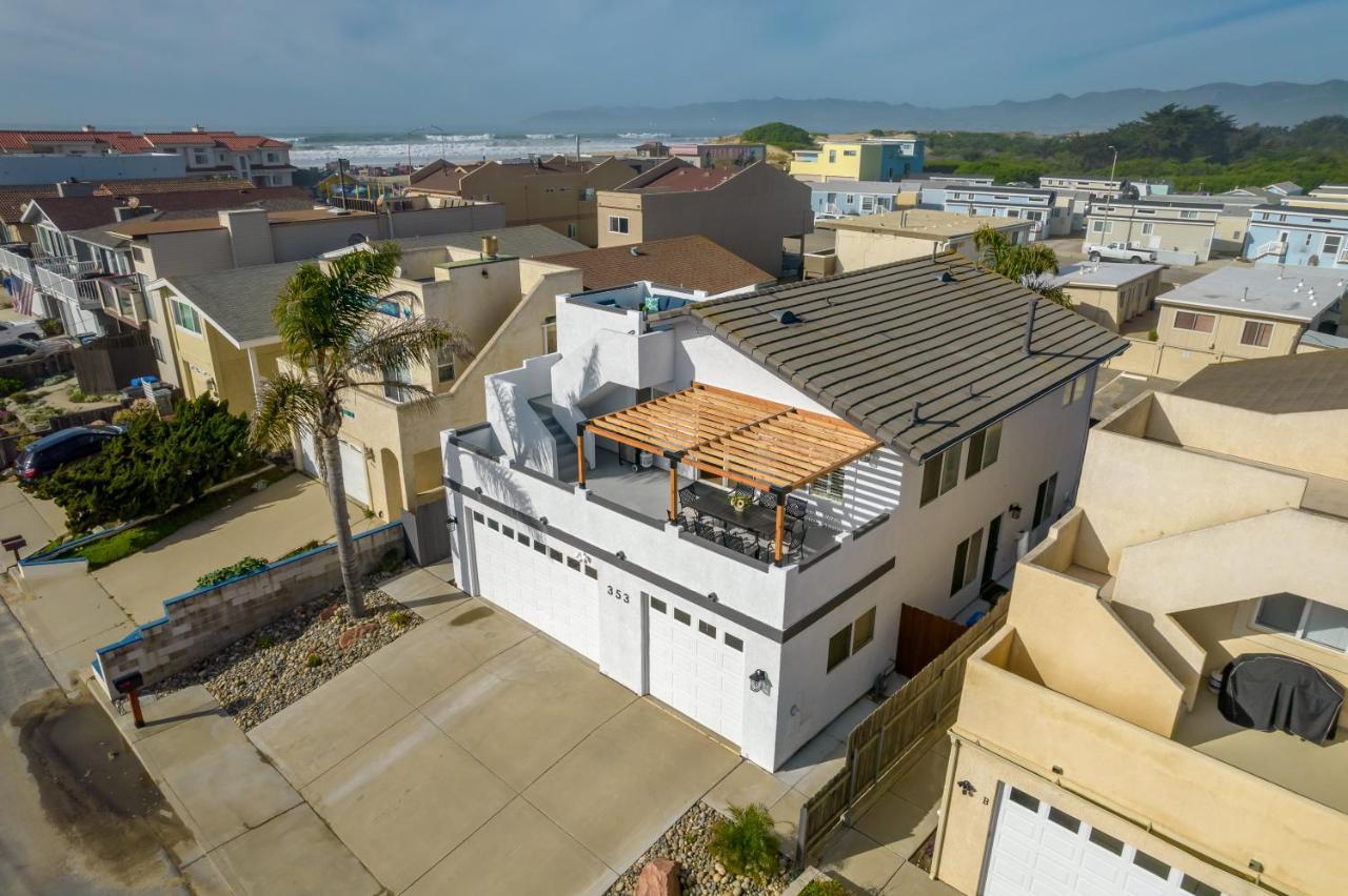 Steps To #Pismobeach With Poker, Foosball, Free Ev Charger, And Bikes Oceano Kültér fotó