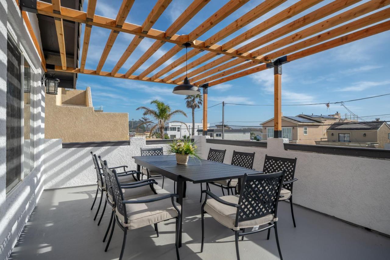 Steps To #Pismobeach With Poker, Foosball, Free Ev Charger, And Bikes Oceano Kültér fotó