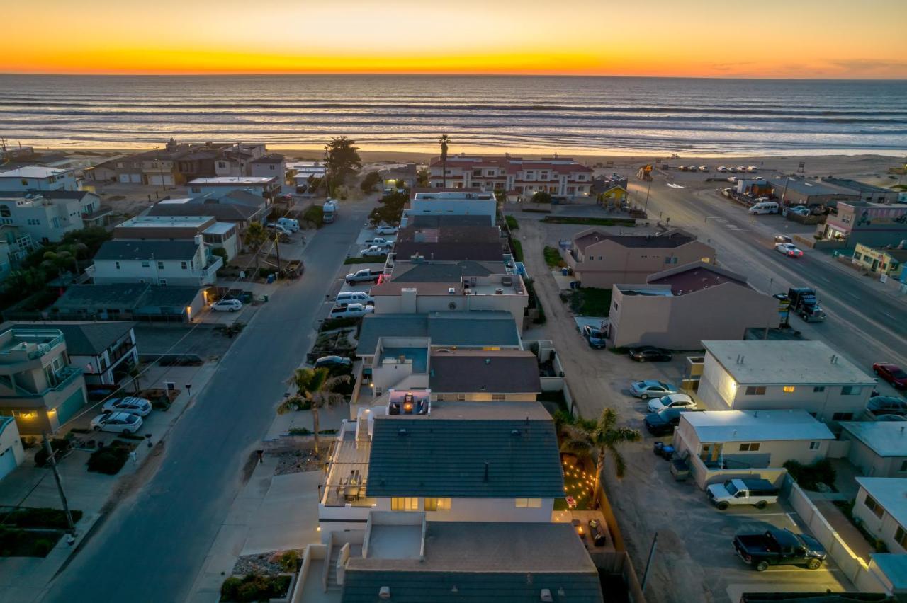 Steps To #Pismobeach With Poker, Foosball, Free Ev Charger, And Bikes Oceano Kültér fotó